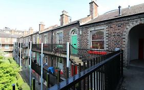 Stylish Flat In 1860'S Listed Building